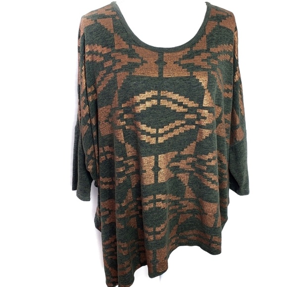 Lane Bryant Tops - Lane Bryant Assymetrical Bronze Aztec Print Top